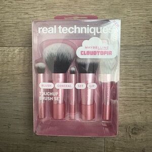 NWT Real Techniques Touchup Brush Set Cloudtopia